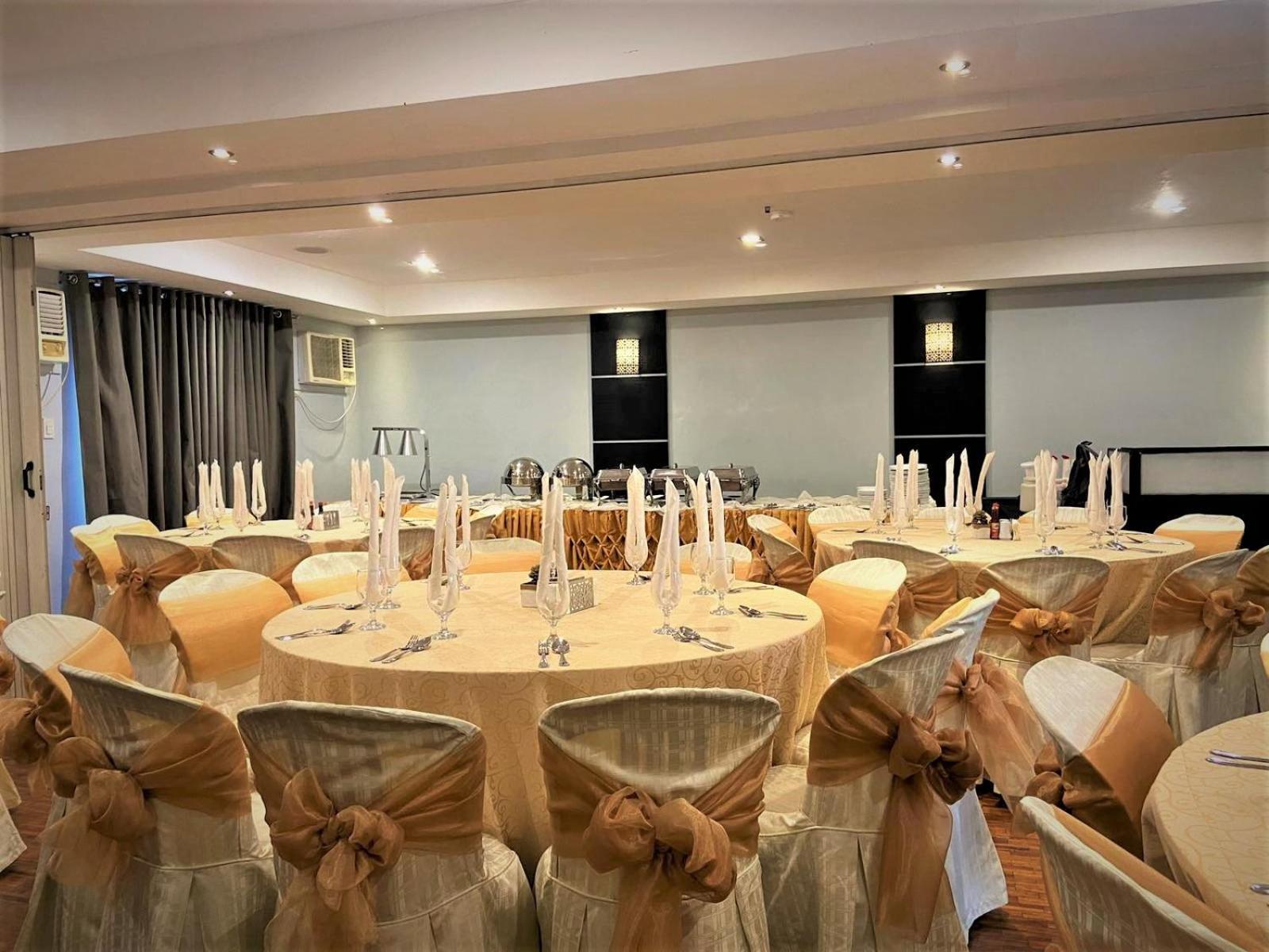 Copacabana Apartment Hotel Pasay Exterior photo