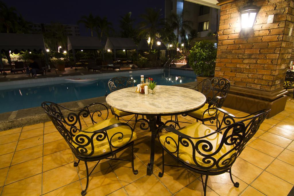 Copacabana Apartment Hotel Pasay Exterior photo